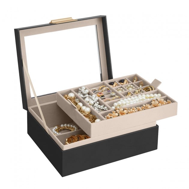Boîte à bijoux avec couvercle vitré et finitions dorées